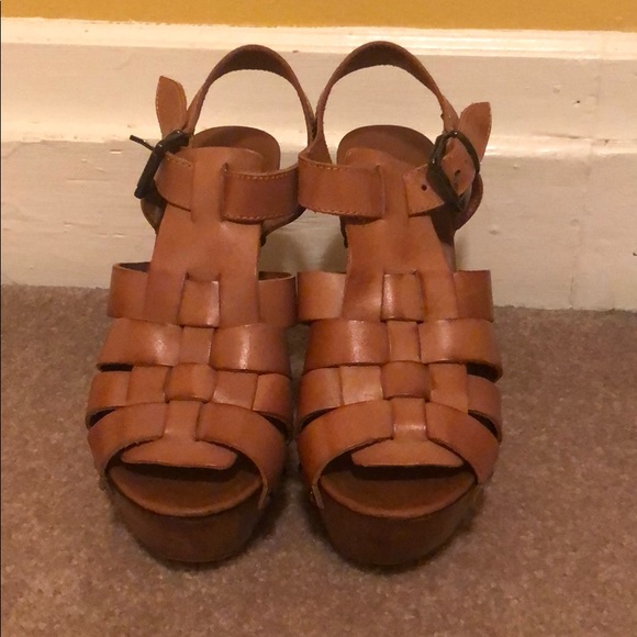 Steve Madden Larissa Shoes - Picture 1 of 5